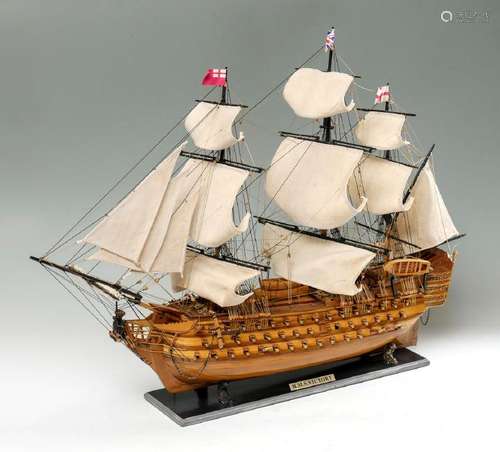 ENGLISH H.M.S. VICTORY SHIP MODEL