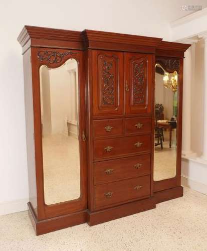 VICTORIAN 4 DOOR ARMOIRE 2 WITH FULL LENGTH MIRROR