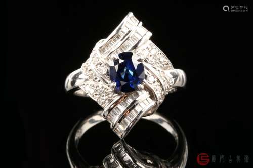 皇家蓝1.43克拉蓝宝石镶铂金钻石戒指（铂金pt900,蓝宝石1.43克拉，钻石1.02克拉，附证书）