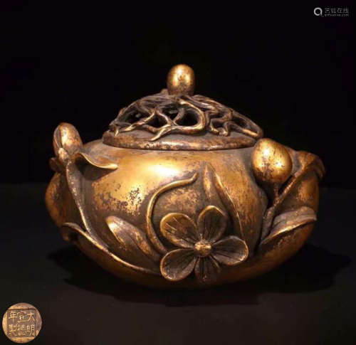 A COPPER GILT CENSER WITH BLOSSOM PATTERNED