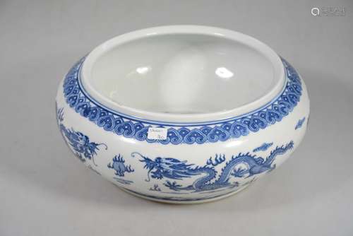 Bassin en porcelaine de Chine 19ème (Ø 26cm)