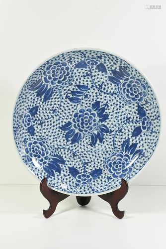 Assiette en porcelaine de Chine (Dia:39cm)