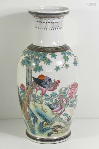 Vase en porcelaine de Chine période république (H:43cm)