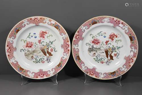 Deux plats famille rose (Ø 32cm)