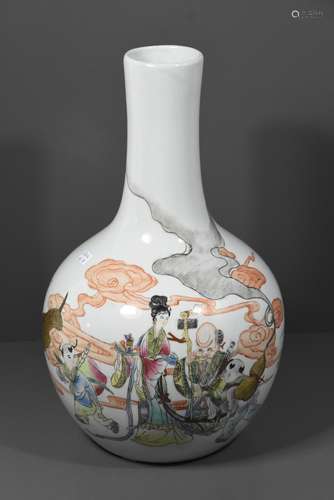 Vase en porcelaine de Chine (Ht 34cm)