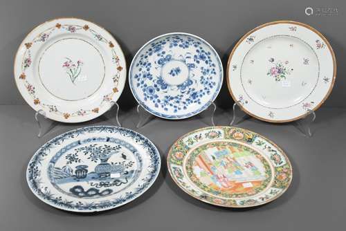 Compotier en porcelaine de Chine + 4 assiettes (cheveux et éclats)