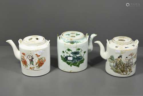 Lot de 3 théières en porcelaine de Chine