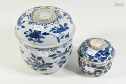 Deux sucriers en porcelaine de Chine 18ème siècle