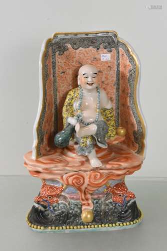 Sage assis en porcelaine de Chine (Ht 33cm)