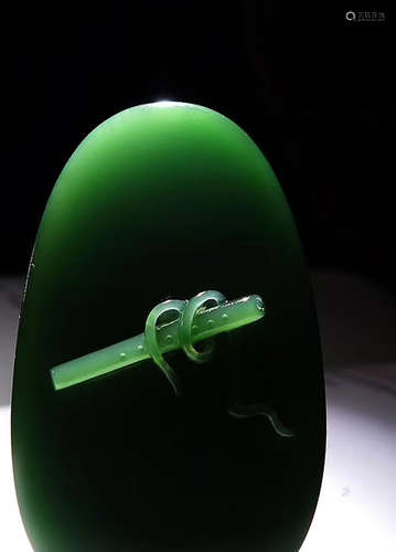 HETIAN OLD GREEN JADE HAND PIECE