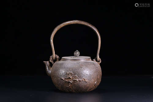 JAPANESE IRON POT