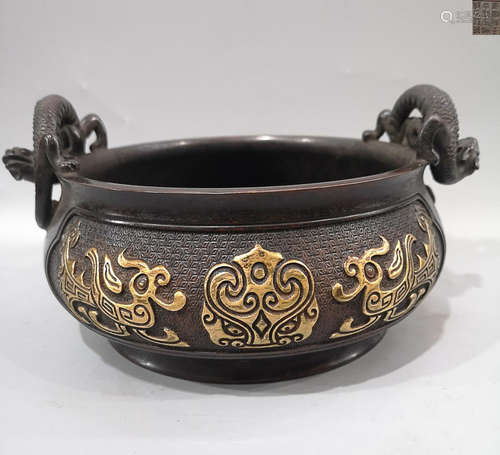 A  GILT BRONZE DRAGON-EAR CENSER WITH BEAST-FACE AND PHOENIX PATTERN