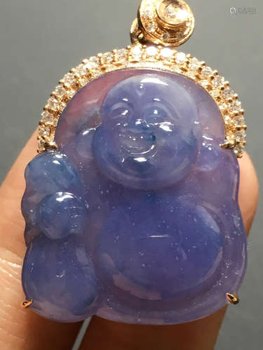 A ICY PURPLE JADEITE 'BUDAI'BUDDHA PENDANT