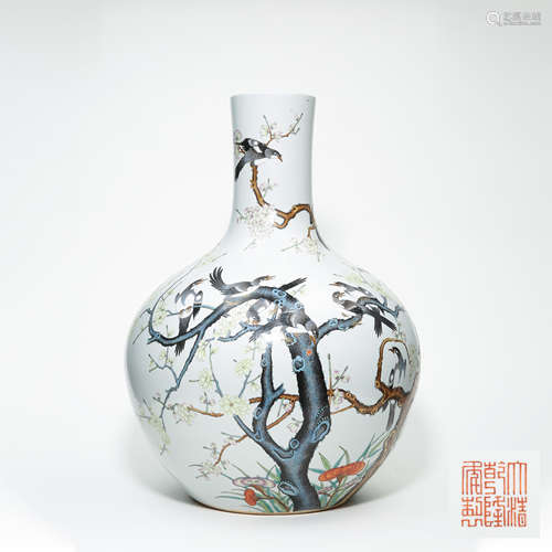 CHINESE PORCELAIN FAMILLE ROSE BIRD AND FLOWER TIANQIU VASE