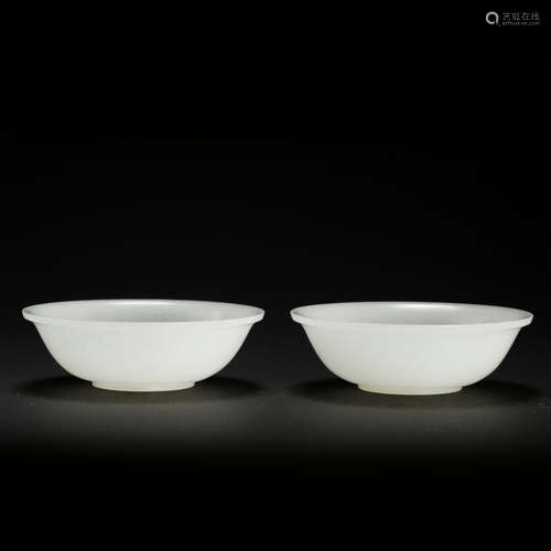 PAIR OF CHINESE WHITE JADE BOWLS