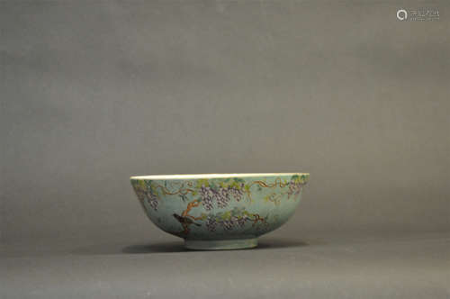 CHINESE PORCELAIN TURQUOISE GLAZE FAMILLE ROSE BOWL