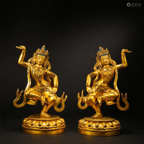 PAIR OF CHINESE GILT BRONZE DANCING GUANYIN