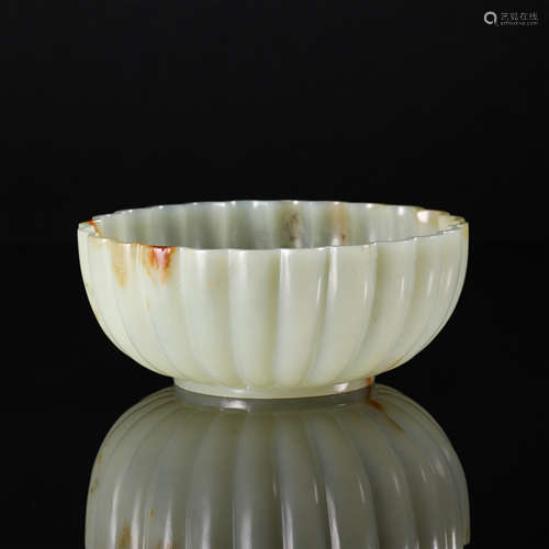 CHINESE CELADON JADE BOWL