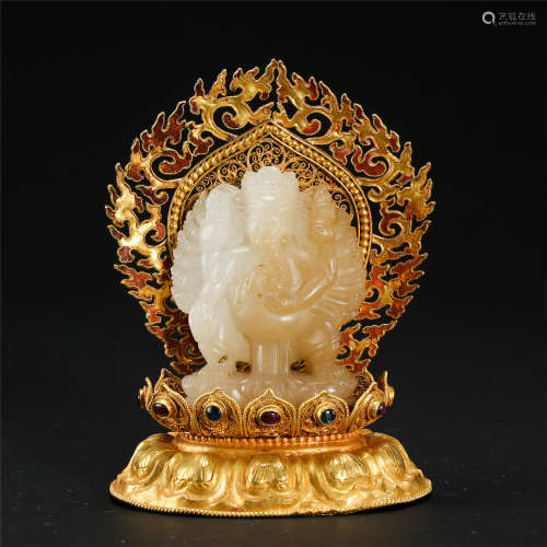 CHINESE WHITE JADE SEATED BUDDHA ON PURE GOLD STAND