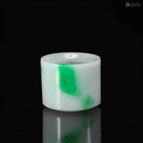 CHINESE JADEITE ARCHER'S RING