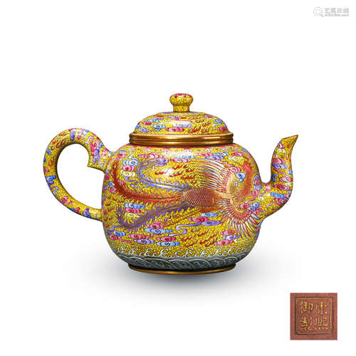 CHINESE ENMALE YIXING ZISHA CLAY DRAGON TEA POT