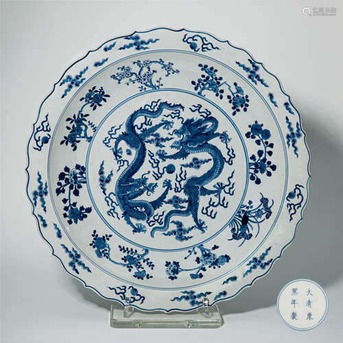 CHINESE PORCELAIN BLUE AND WHITE DRAGON CHARGER