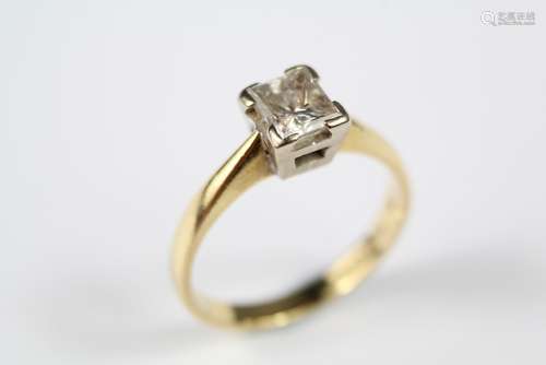 An 18ct Yellow Gold Solitaire Diamond Ring; the princess-cut diamond approx 0