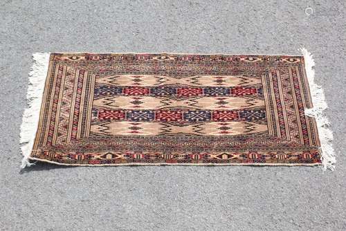 A Baluch Cream Carpet (7)