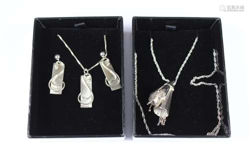 A Collection of Contemporary Lapwing Silver Jewellery