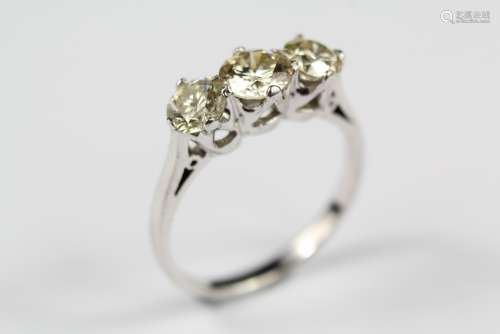 A Lady's 18ct White Gold Diamond Ring