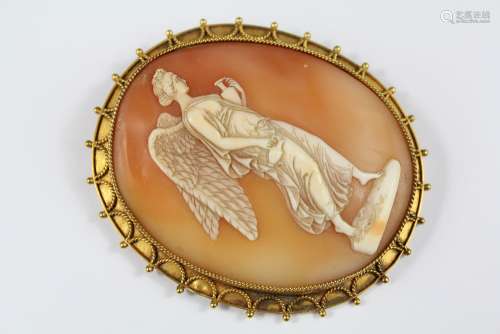Antique 14ct Gold Shell Cameo, depicting a classical figure, approx 55mm x 45 mm, in an ornate beaded mount, approx 22