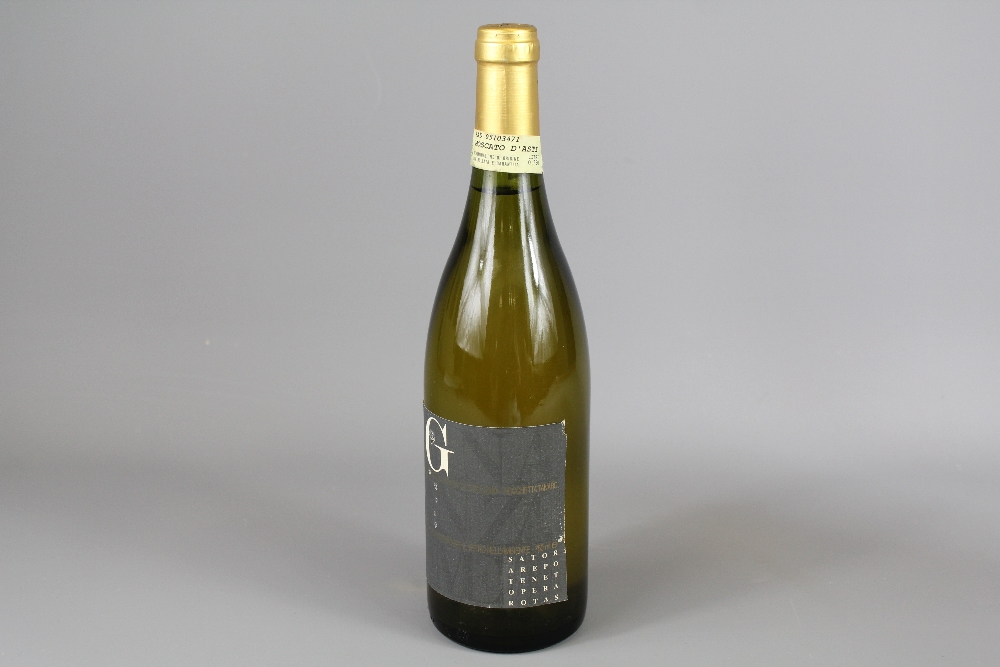 a quantity of italian white wine