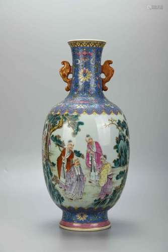 A CHINESE FAMILLE ROSE 'EIGHT IMMORTALS' VASE, 'DA QING