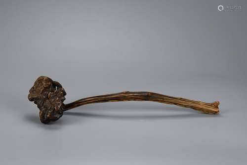 A CHINESE ROOT WOOD RUYI SCEPTER, 18TH CENTURY