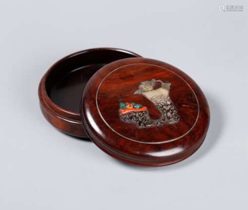 A CHINESE STONE INLAID ROSEWOOD BOX AND COVER, QING