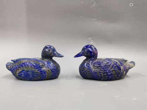 A PAIR OF CHINESE LAPIS DUCKS, QING DYNASTY