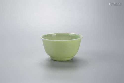 A CHINESE CELADON PEKING GLASS BOWL, 18TH CENTURY