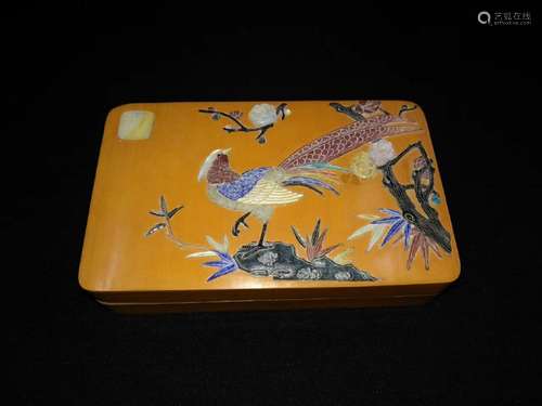 A CHINESE BAMBOO BOX AND COVER, QING DYNASTY