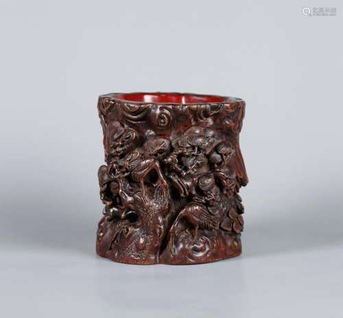 A ALOESWOOD BRUSH POT, 19TH CENTURY