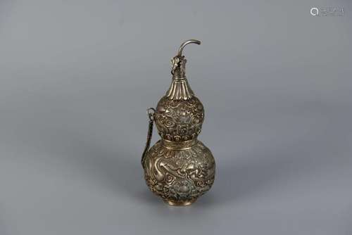 A CHINESE SILVER DOUBLE-GOURD-SHAPED VASE, 19TH CENTURY