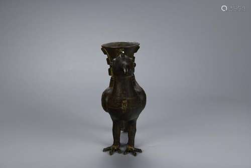 A CHINESE BRONZE CHICKEN ZUN, INSCRIBED, 17TH CENTURY