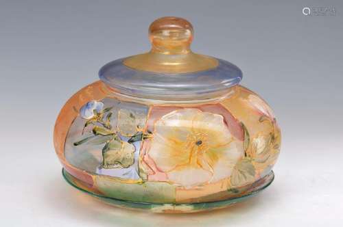 lid box, France, around 1920/15, colorless glass, flat