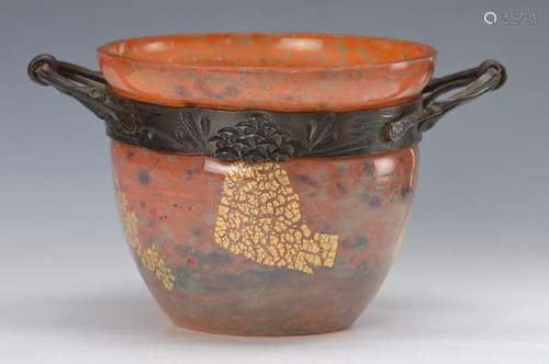 Cachepot, Daum and Majorelle, around 1918-25, verre de