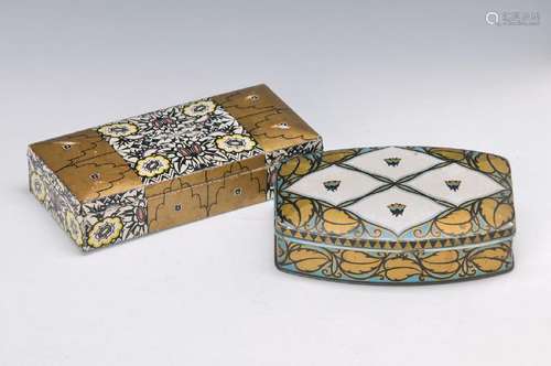 2 cookie boxes for the Bahlsen Cookie Manufactory