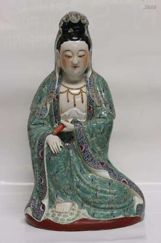 Chinese Famille Rose Porcelain Seating Guanyin