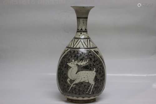 Chinese Porcelain Vase