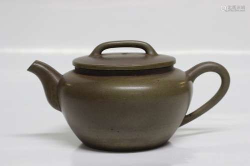 Chinese Yixing Zisha Teapot