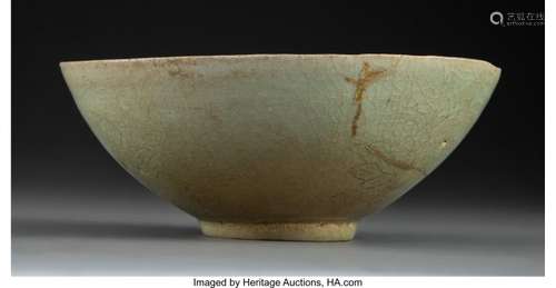 57240: A Korean Incised Celadon Glazed Earthenware Bowl