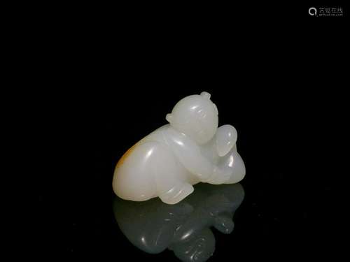 A CARVED WHITE JADE BOY.ANTIQUE