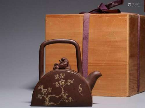 A YIXING TEAPOT AND COVER.MARK OF MENG CHEN